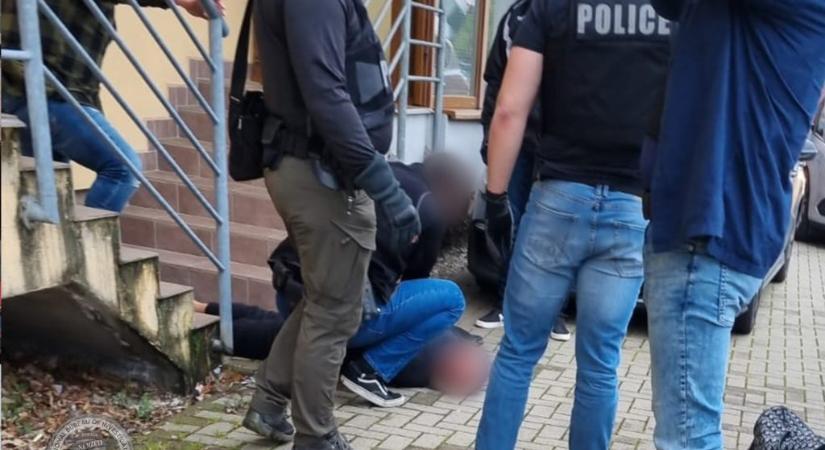 Tejnek álcázta a nyolcmillió forintnyi amfetamint egy székesfehérvári férfi