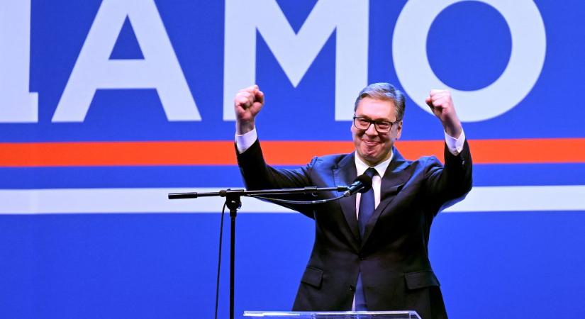 Orbánt vetítették a Vucic-híveknek, Szerbiában megtorló akcióktól tartanak