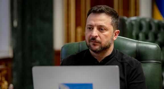 Titkos ukrán delegáció érkezett Párizsba