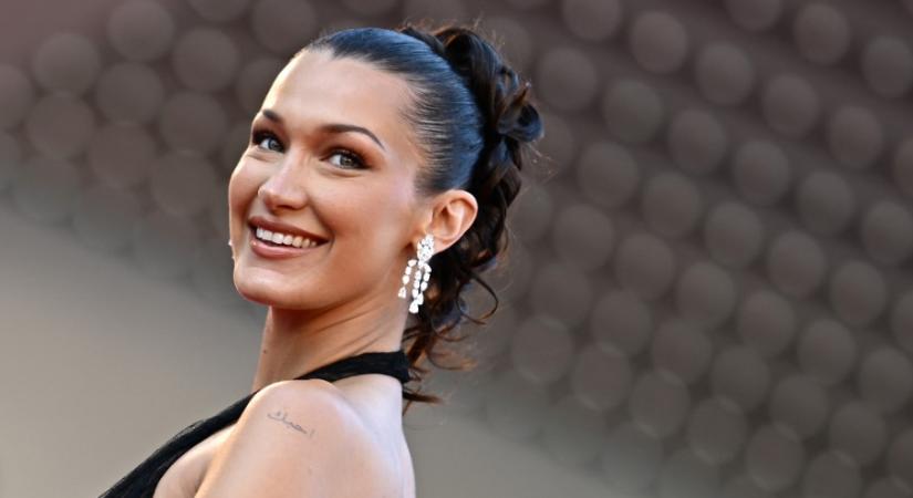 Bella Hadid új bikinije a szezon egyik legmenőbb darabja