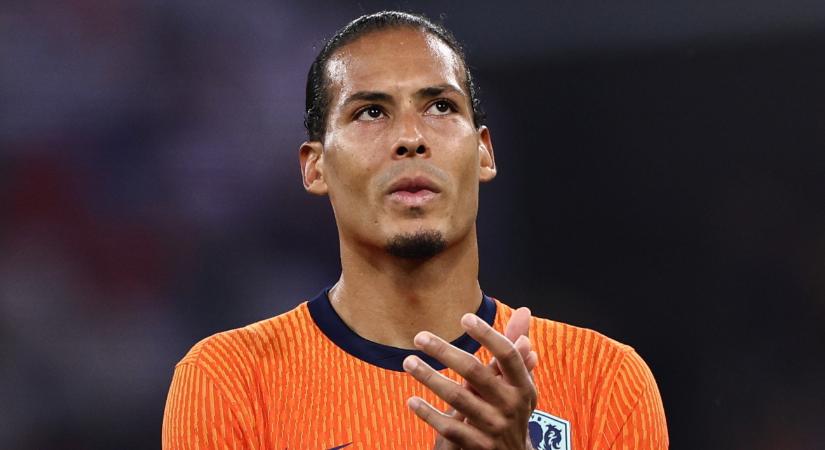 Van Dijk is Szoboszlai csapattársa marad