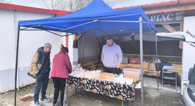 A lakosság hozzáállásán is múlik a termelői piac Sirokban