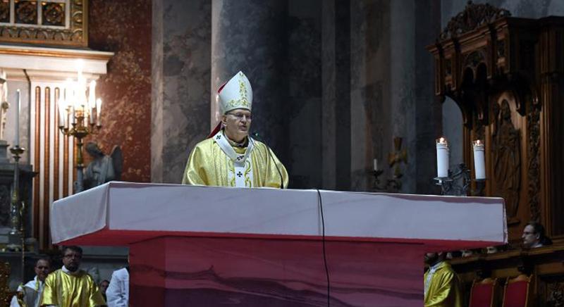 Az utolsó vacsora a végsőkig elmenő szeretet példája