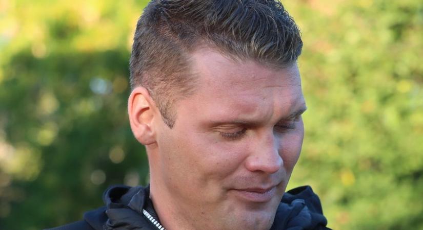 Megszakad a szívünk! Itt vannak a friss fotók, így néz ki Dudás Miki édesapjának nyughelye