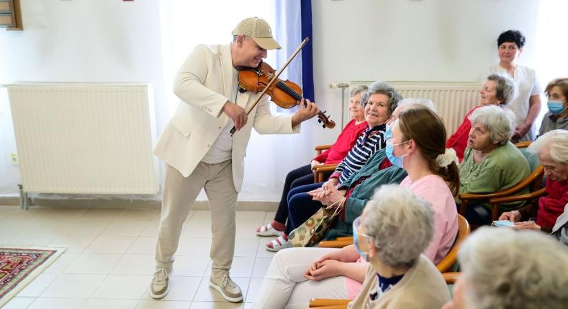 Mága Zoltán nagy dobásra készül, ehhez a szegedi látogatásának is köze van
