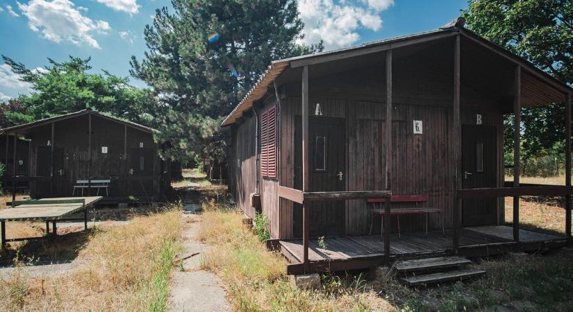 Elhagyatott balatoni gyermektábor