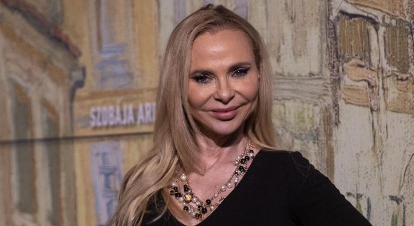 Fotókat mutatott Yvonne Dederick a lánybúcsújáról