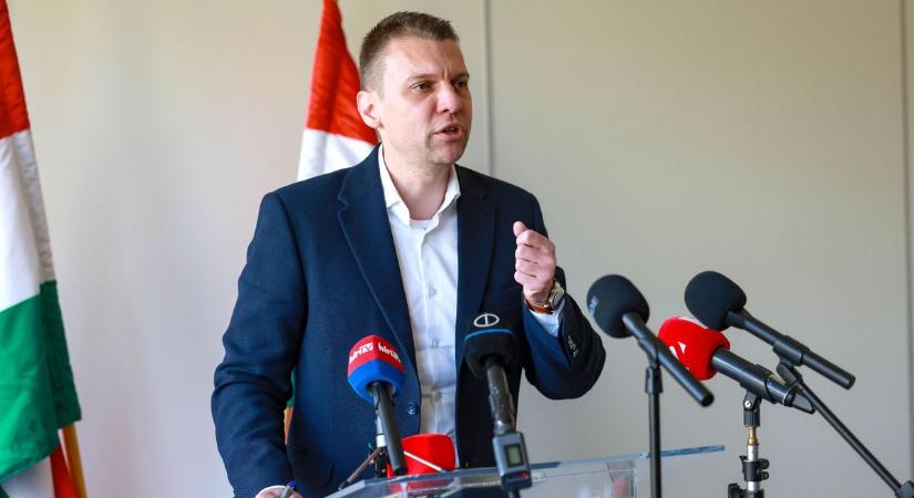 Már nagypénteken sem bírsz magaddal, Kicsi?!