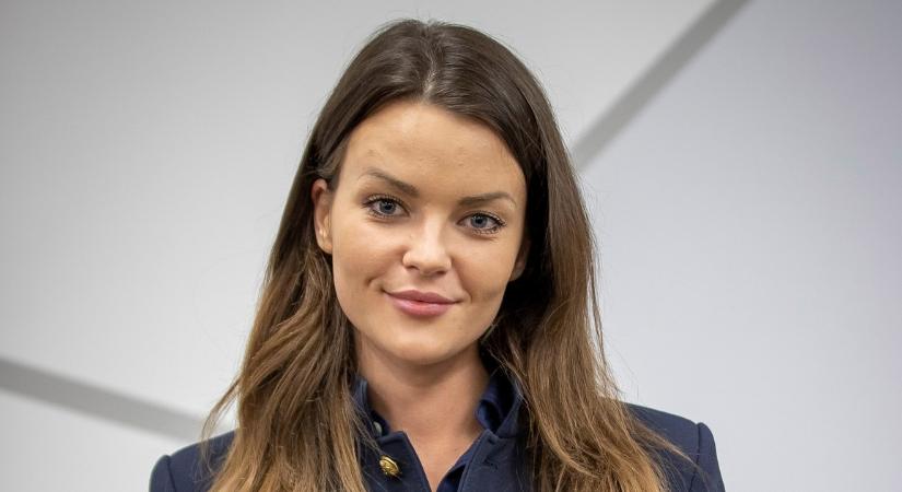 Újabb gyönyörű híres nő Kárpáti Rebeka exének párja