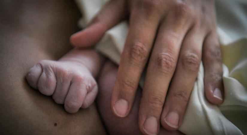 Hatósági intézkedés indul a békéscsabai kórház szülészeti osztályán elterjedt gyakorlatok miatt
