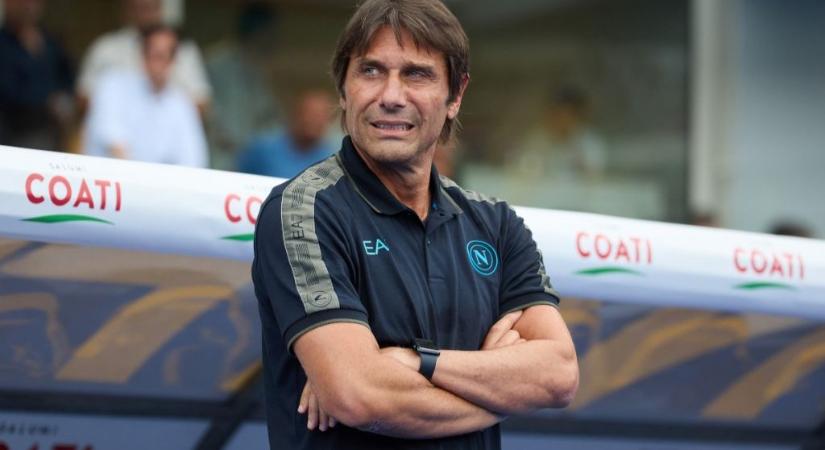 Conte máris a távozását készíti elő Nápolyban?