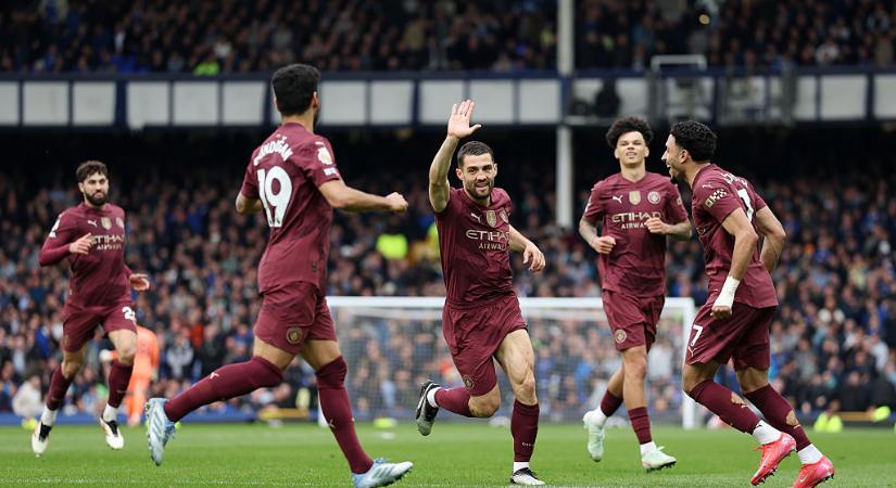 PL: hajrában szerzett gólokkal aratott fontos győzelmet az Everton otthonában a Manchester City – videóval