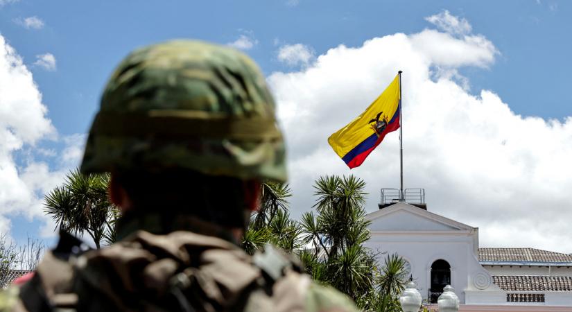 Ecuadorban merénylettől tartanak, a legmagasabb szintű készültségben van az ország