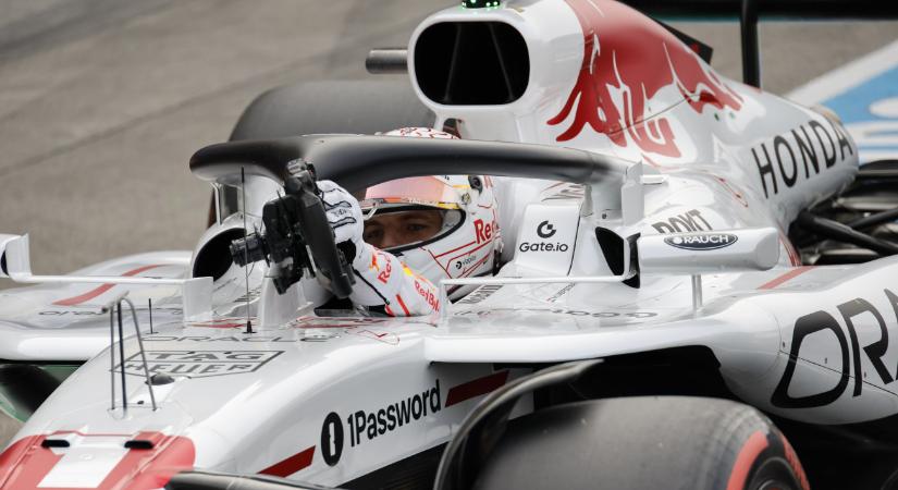 Verstappené a dzsiddai pole