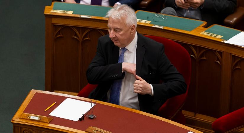 Rendelettel változtathatnak a közmunka szabályain