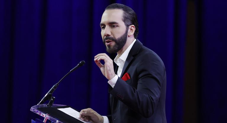 Venezuelai politikai elítéltekért deportált bűnözőket adna vissza El Salvador elnöke