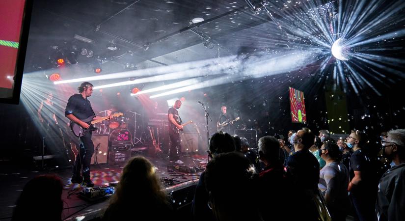 Wish You Where Here – In Concert
