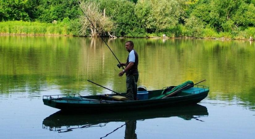 Megszűnhet a csónakból horgászat a Balatonon