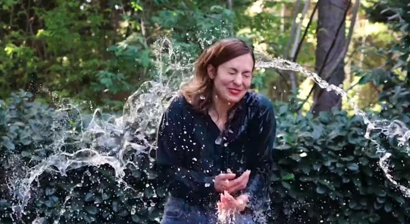 Cseh Katalin: nem minden hagyomány szép, nyugodtan elengedhetnénk a locsolkodást