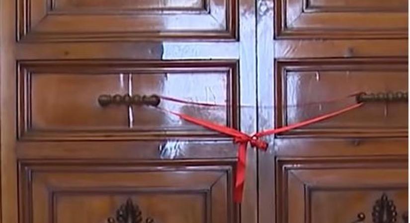 Lepecsételték a pápai lakosztályt (VIDEÓ)