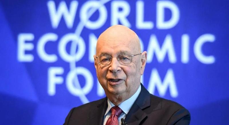 50 év után lemondott Klaus Schwab, a Világgazdasági Fórum alapító-elnöke