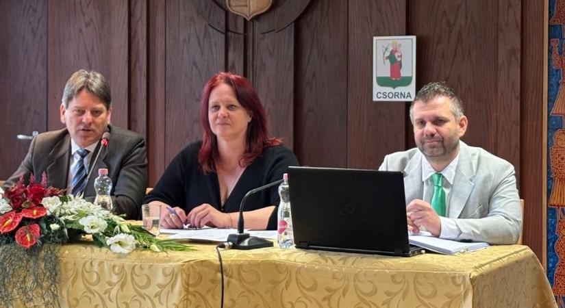 Bemutatkozott az új csornai jegyző, dr. Földesi Tamás Öttevényről érkezett