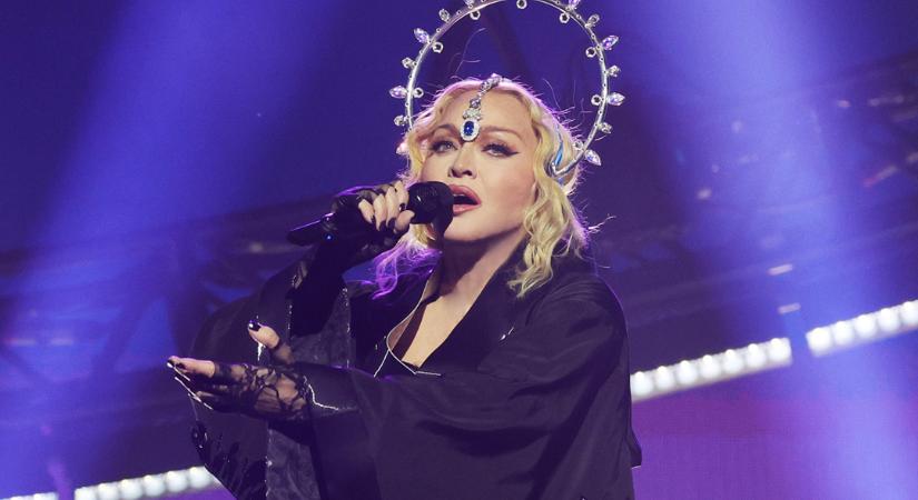 Madonna megadta a módját az ünneplésnek: fiával, ikerlányaival és új szerelmével töltötte a húsvétot