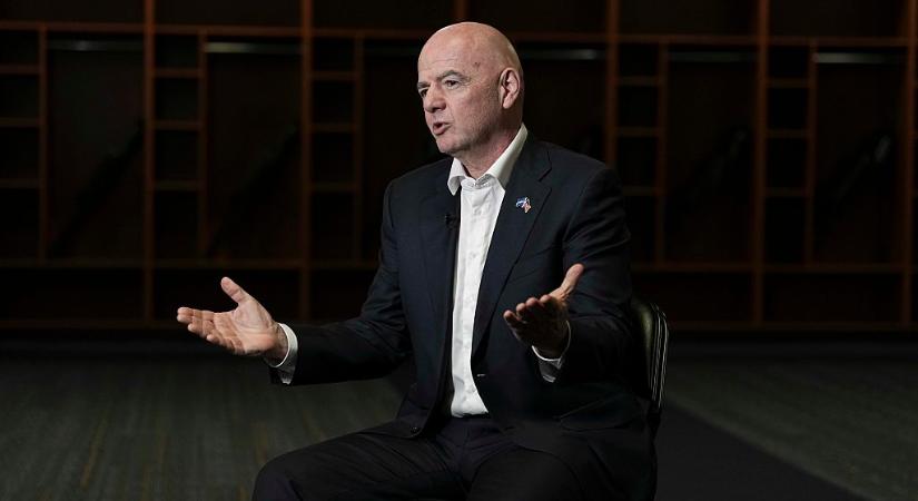 Infantino: „A pápa megosztotta velem a labdarúgás iránti szenvedélyét…”