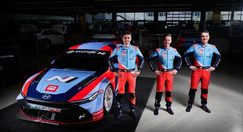 Michelisz idén is a Hyundai versenyzőjeként száll harcba a címvédésért a TCR-ben