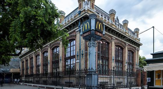 Több mint 100 milliárd forintot hagytunk tavaly a magyarországi McDonald's éttermekben