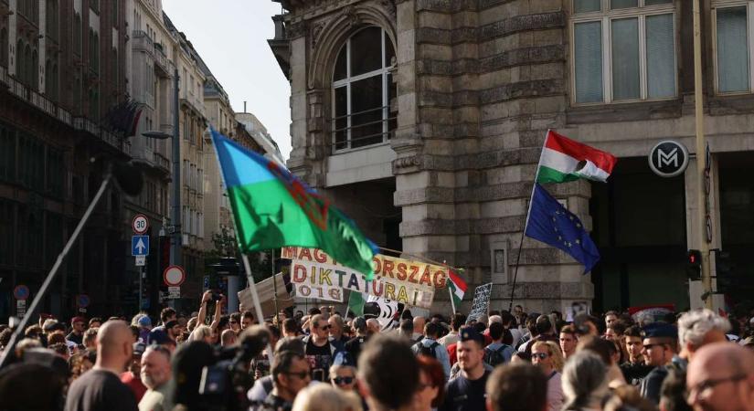 Ha kedd, akkor tüntetés: így bénult meg ismét a főváros (GALÉRIA)