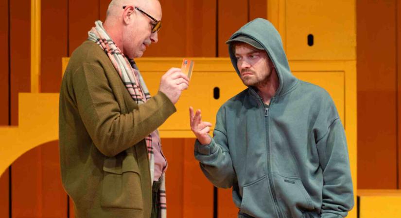 SLAM AZ EGÉSZ VILÁG Martin Crimp: Cyrano de Bergerac / Budaörsi Latinovits Színház