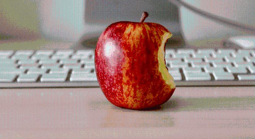 Így NEM fejleszt terméket az Apple – miért van kreatív válságban a cég?