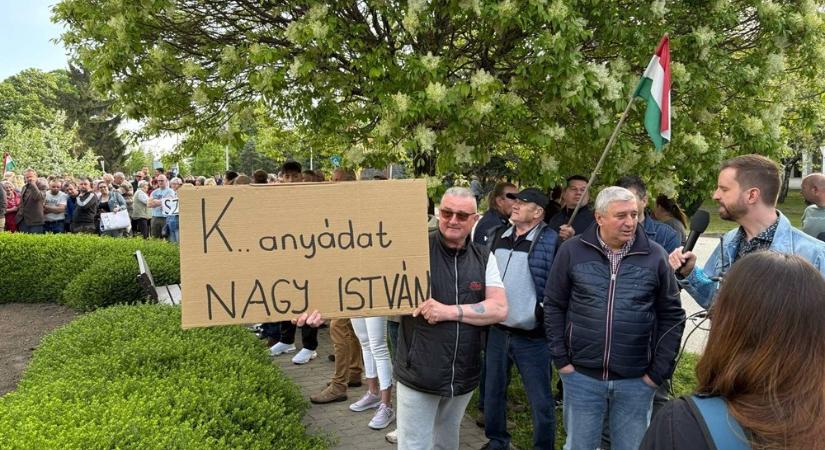 Nem maradtak némák a bábolnaiak