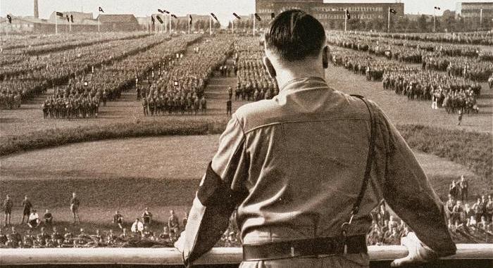 CIA ügynök: egyre valószínűbb, hogy Hitler megrendezte a halálát