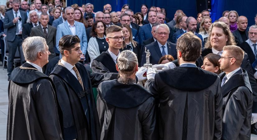 Sikeres tudományos és fejlesztői karriert alapoznak meg a SZE doktori iskolái