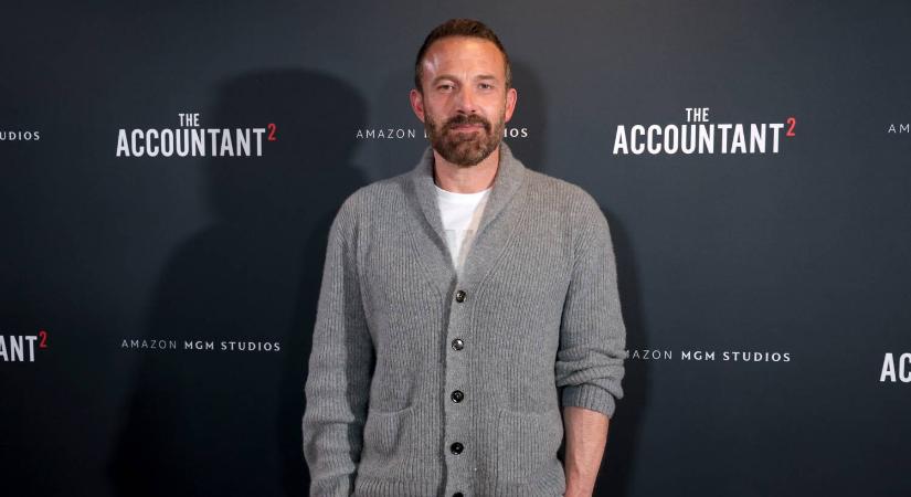 Ben Affleck nem enged a luxusnak – 6000 dolláros cipőt kért a fia, ezt válaszolta neki