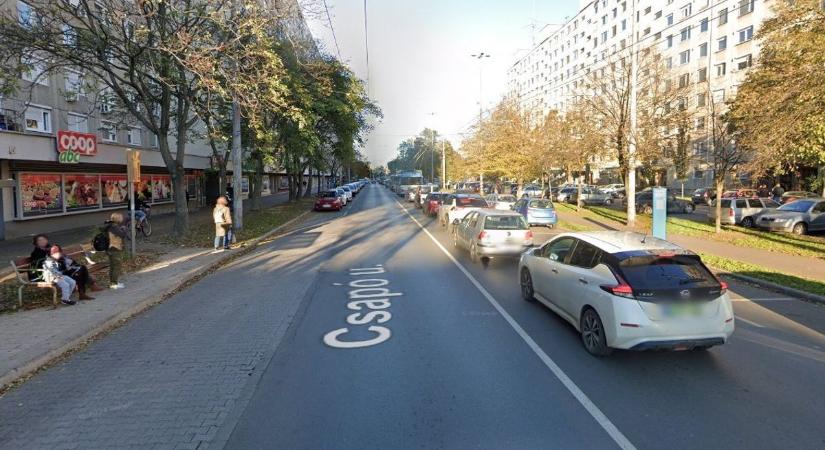 Cigivel a szájában üvöltette a retró zenét a buszsofőr – fotóval! Mutatjuk a hozzászólásokat!