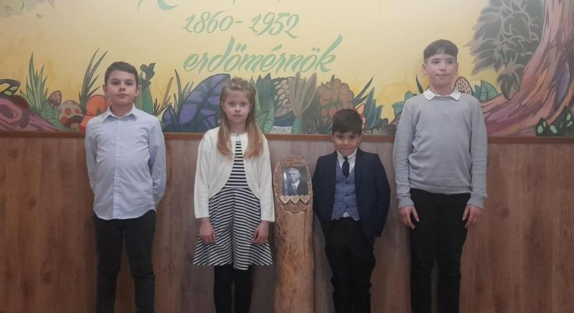 Ez a kisdiák mindenkit lenyűgözött a versmondásával