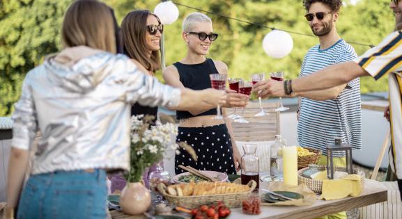 Nőtt az alkalmi borfogyasztók aránya a 18-40 éves korosztály körében