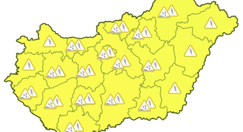 Besárgult az ország: csütörtök sem múlik el zivatarok nélkül, figyelmeztetnek