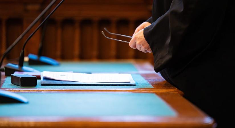 84 bíró kevesebb fizetést kap, mint amennyi a beosztásuk alapján járna nekik