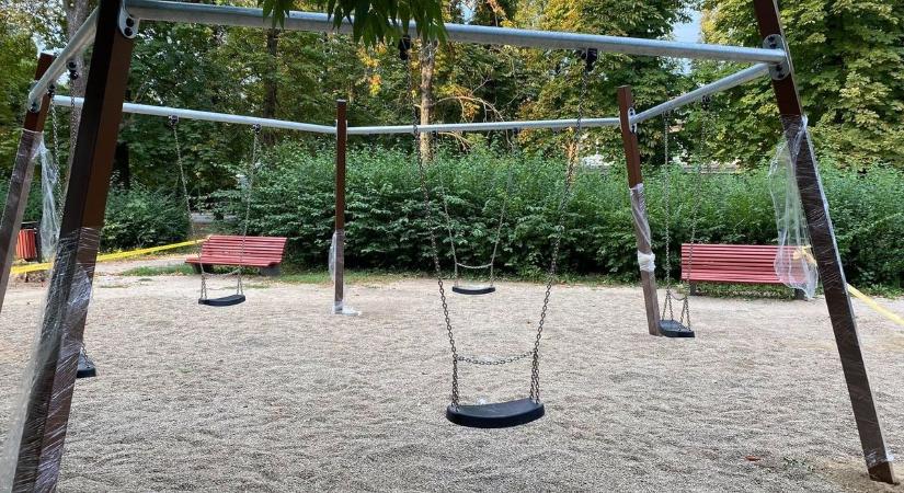 Kakifantom garázdálkodott Egerben - undorító, ami a játszótéren történt