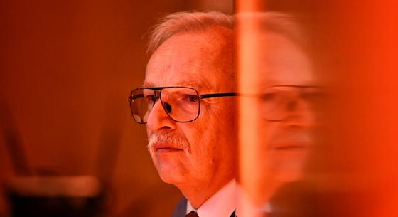 Hernádi Zsoltnak elege van az extraprofitadókból