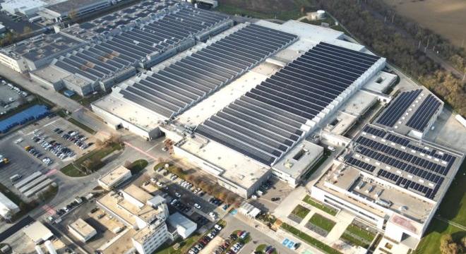 Tovább bővült a Schaeffler legnagyobb napelemparkja