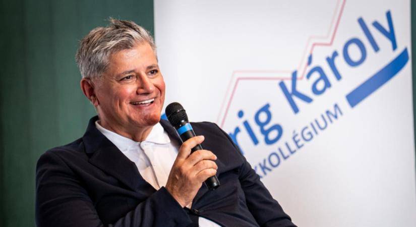 Befektetői titkokat árult el a Cápák között sztárja a debreceni egyetemistáknak