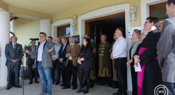 Latorcai Csaba: a szőlészet és borászat kultúrateremtő