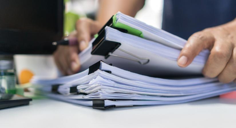 Ismét csúszik a fővárosi cégvezetői pályázatok elbírálása