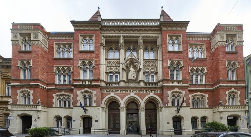 Pikó András: A kormány nem tudja kifizetni a túlárazott terveket, ezért lett olcsóbb a Pázmány Campus