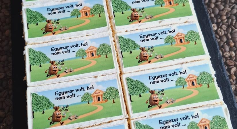 Itt a Sarokház Cukrászda új sütije, amelyen elszökik a pénz a bankból